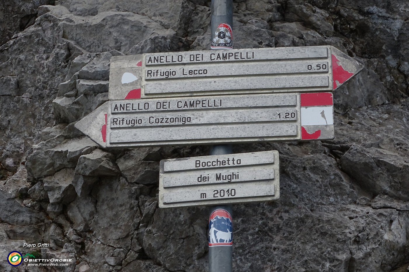 42 Alla Bocchetta dei mughi (2010 m).JPG